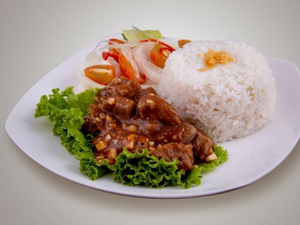 lok lak foods from cambodia